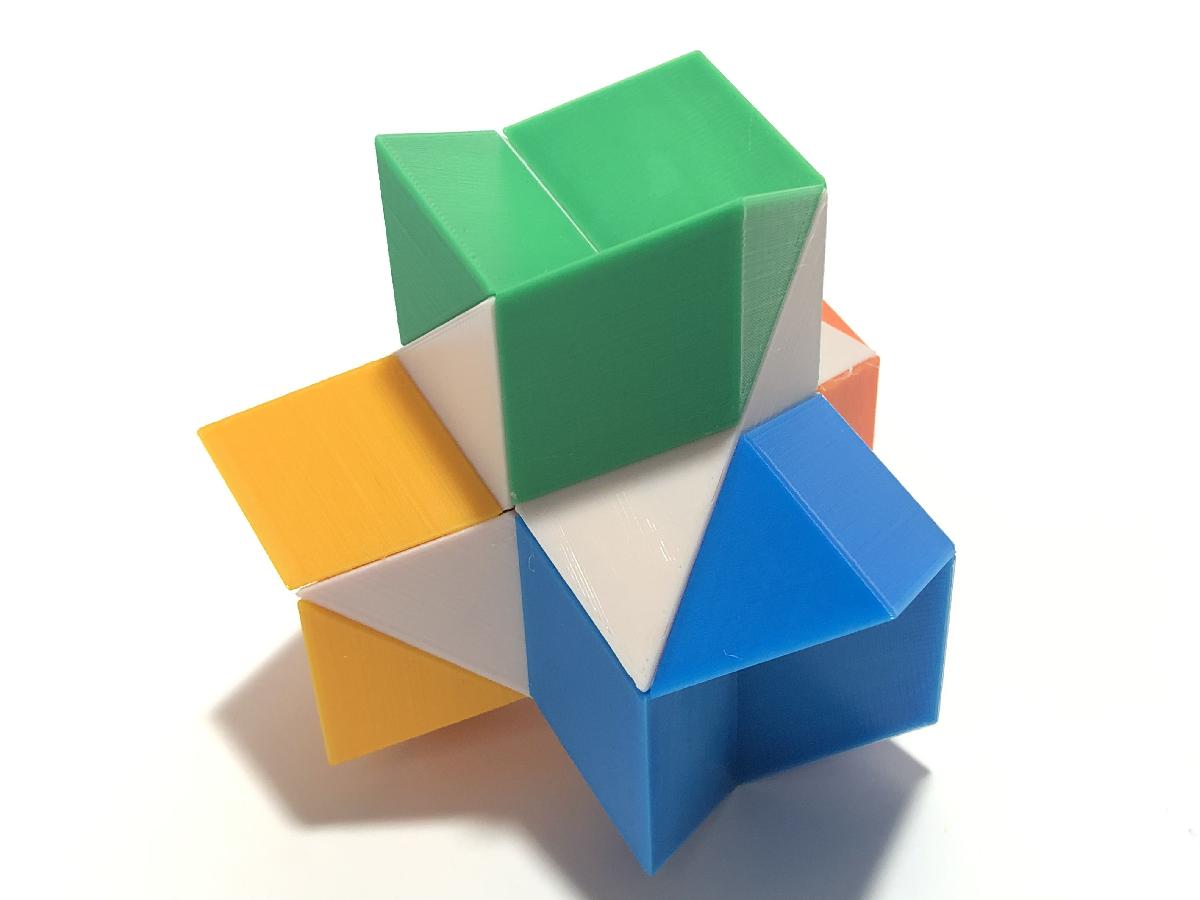 Quatro Cantos   Quebra cabeca entrelacado por Stewart Coffin (STC #6)