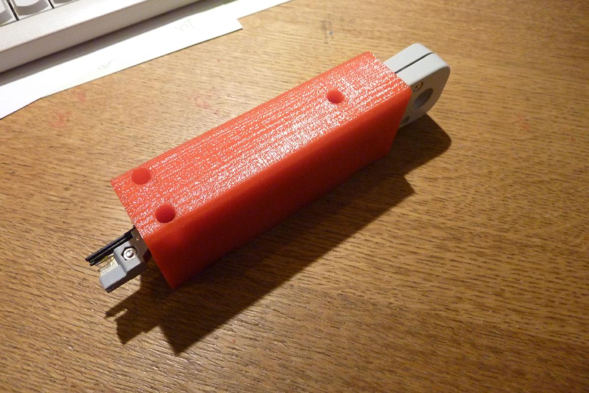 Sistema de suporte de ferramenta, ferramenta de colocacao, caixa de ferramentas para conectar cabo telefonico/Cat.