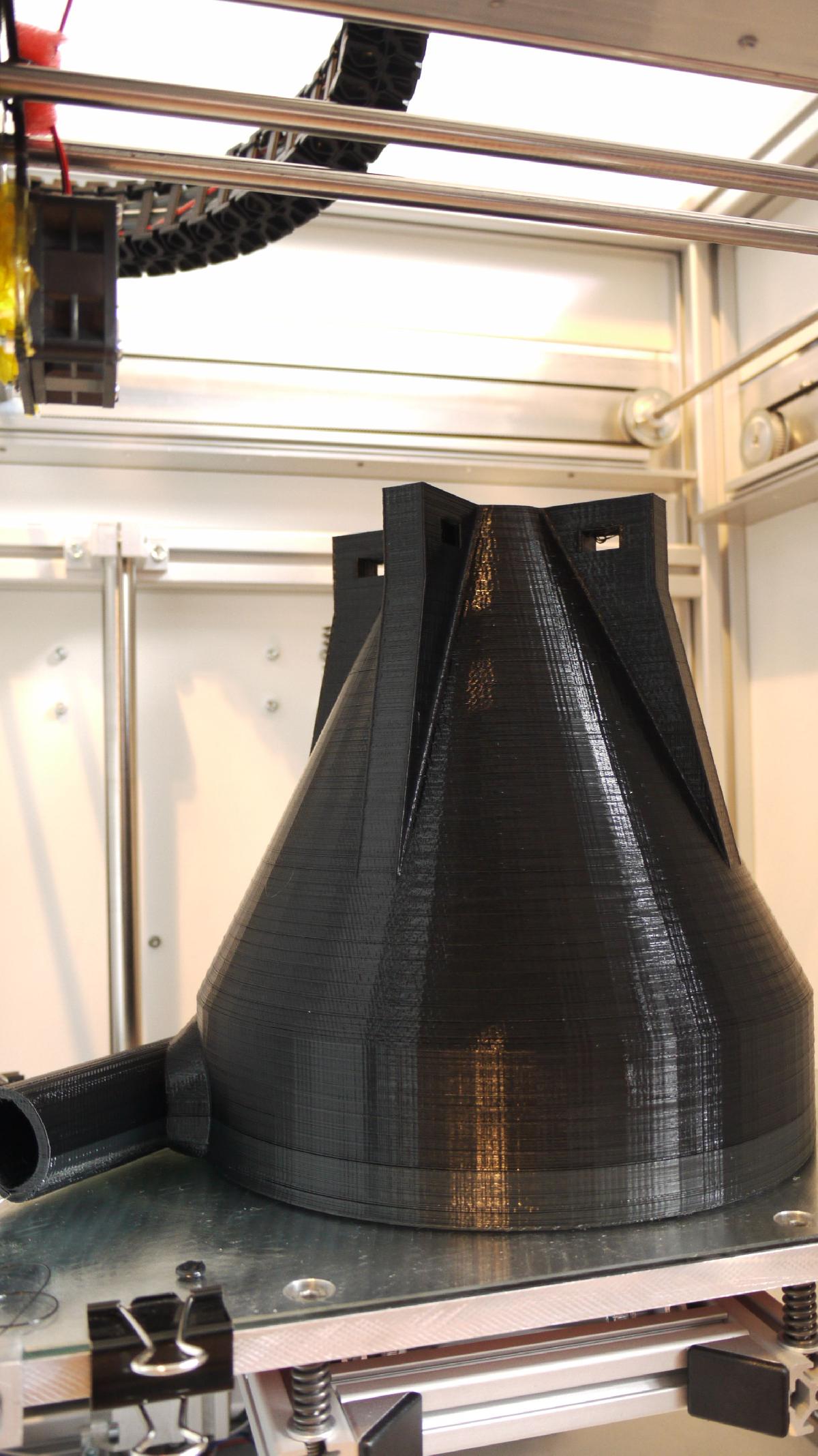 Separador de ciclone para conexao de aspirador de po