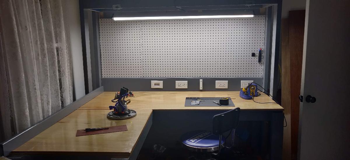 Lista de cortes para banco de trabalho em L de 2x4 / Acessorios impressos em 3D