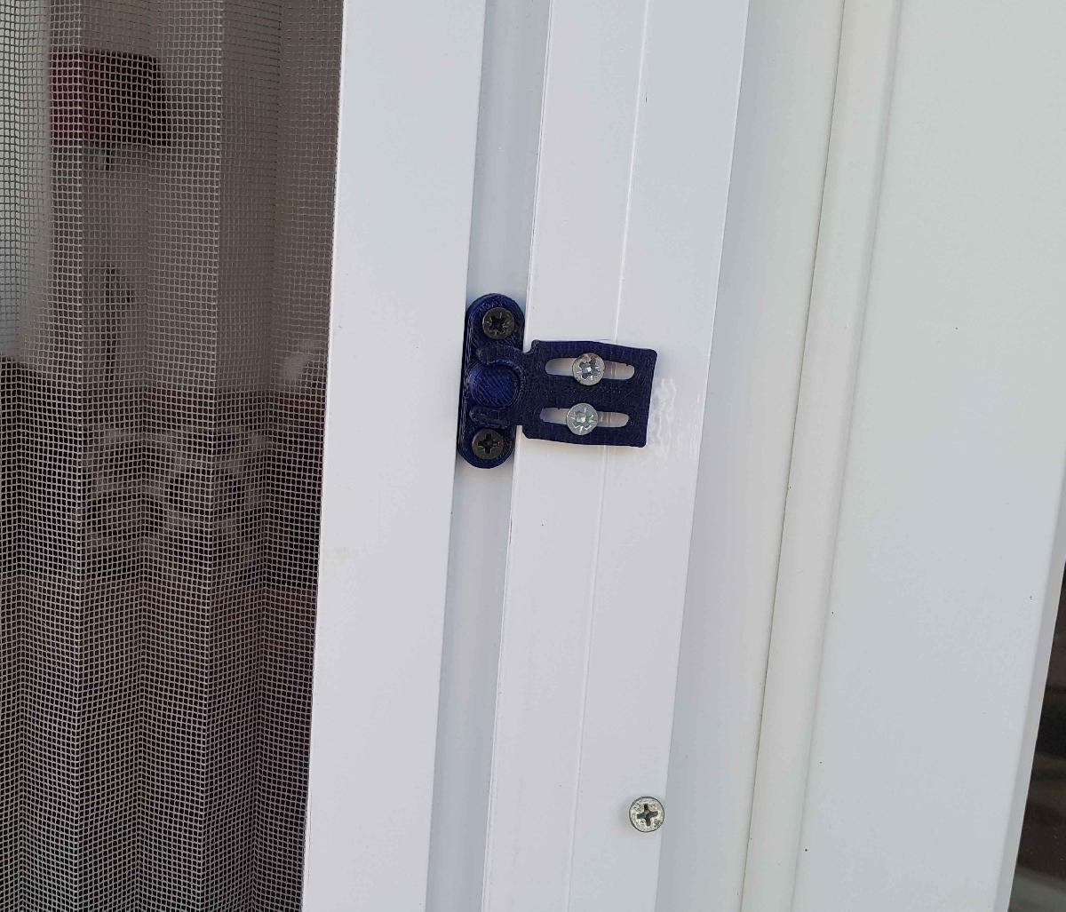 Suporte para porta de tela Kayar