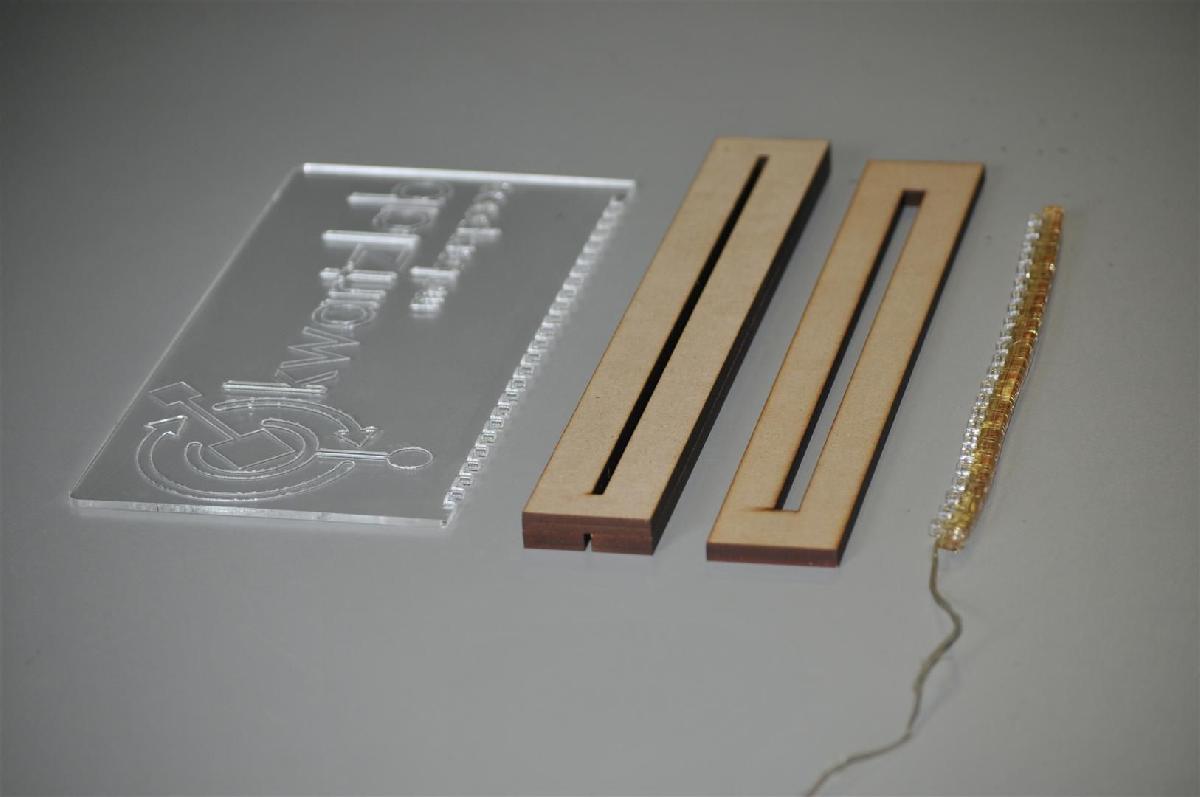 Placa LED Iluminada por Borda de Acrilico