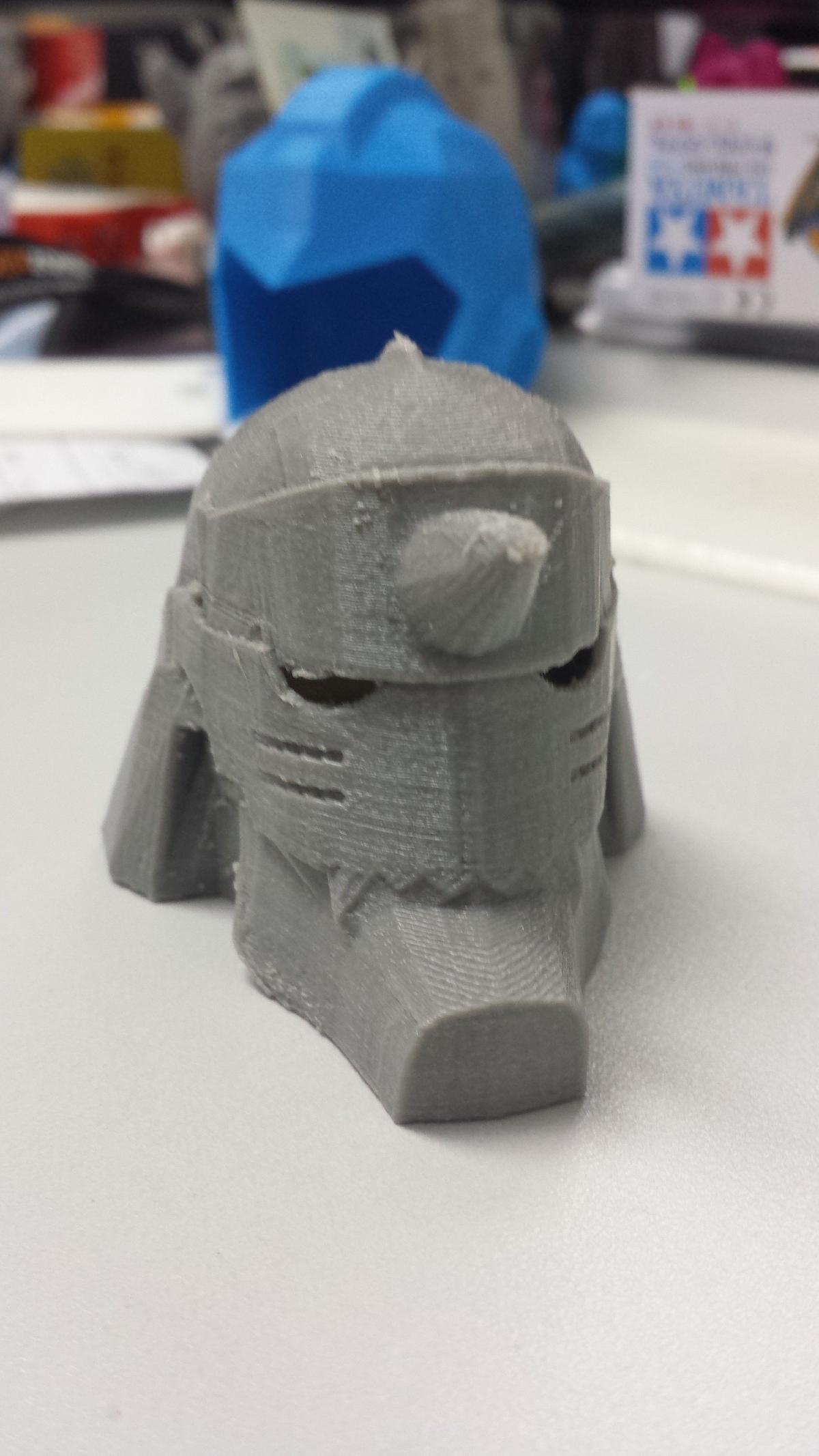 Capacete Alphonse Elric