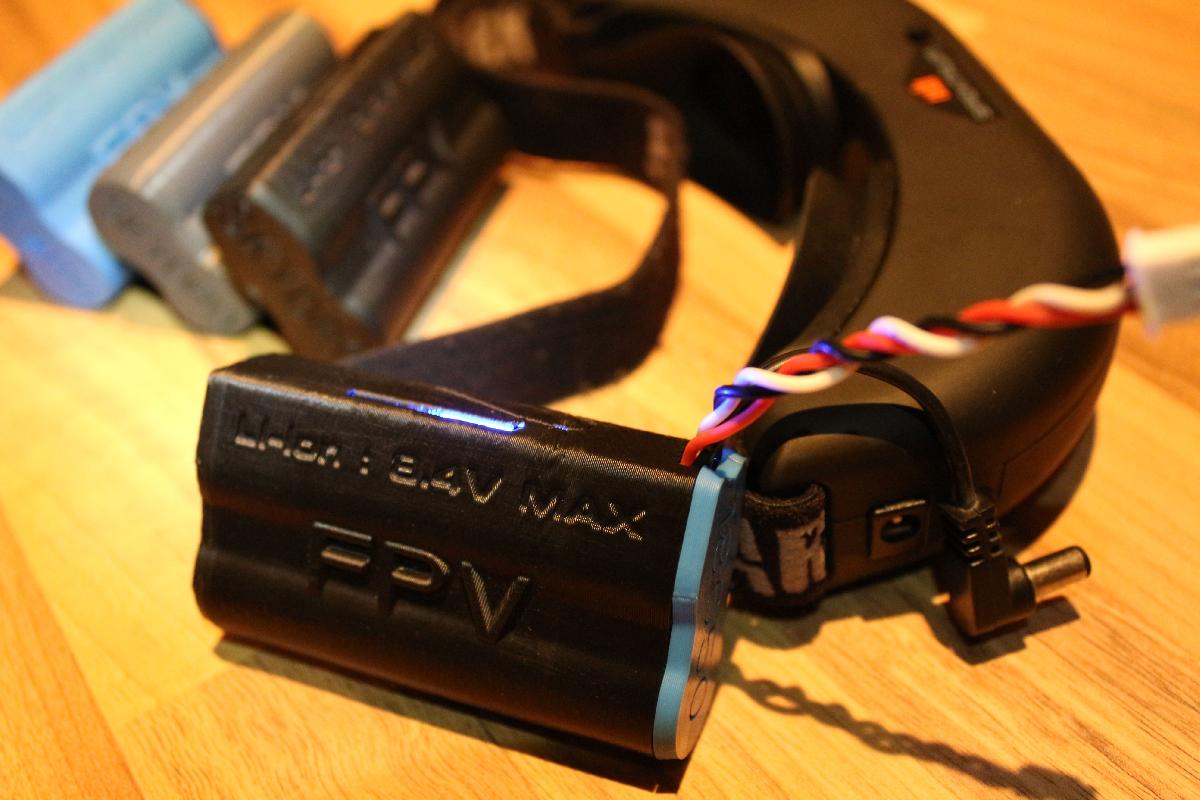 Estojo de bateria FPV 18650 da Fatshark com LED
