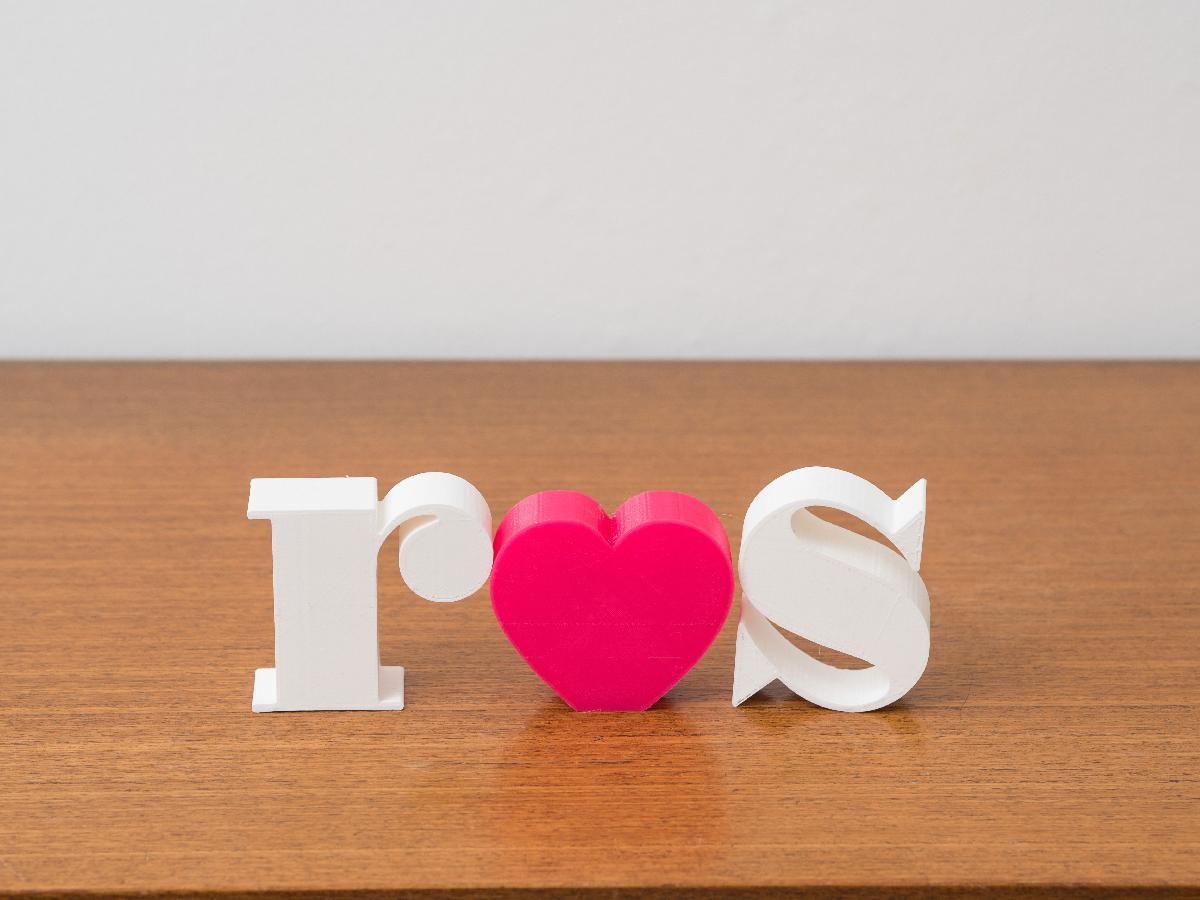 Letras decorativas minusculas em negrito