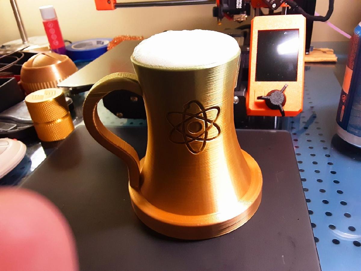 Caneca de Cerveja Nuke Tower