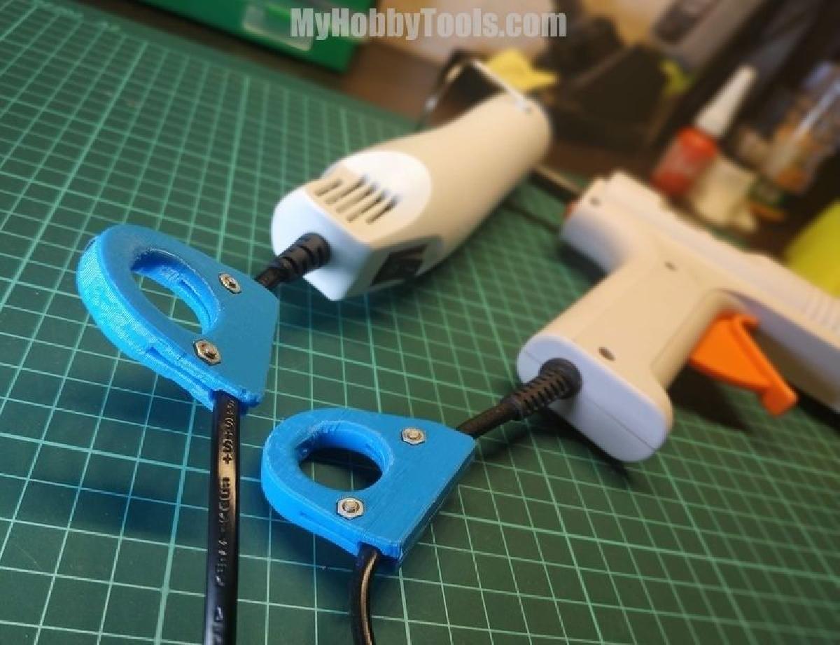 Gancho para pendurar ferramenta por cabo