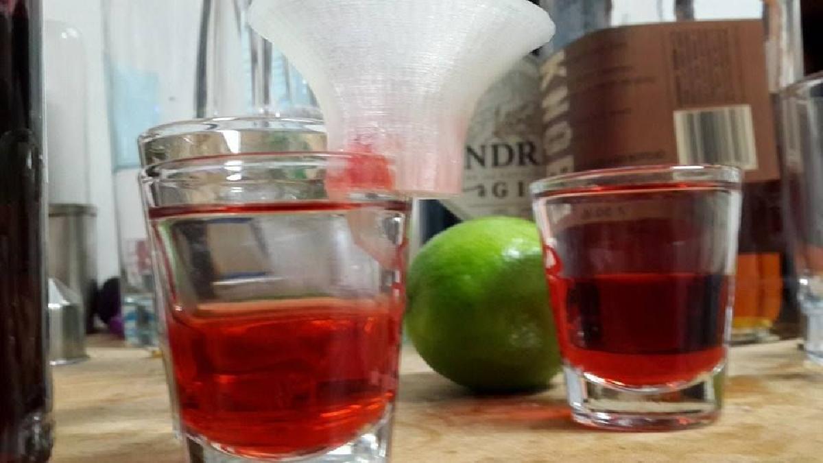 Funil de Camadas para Coqueteis