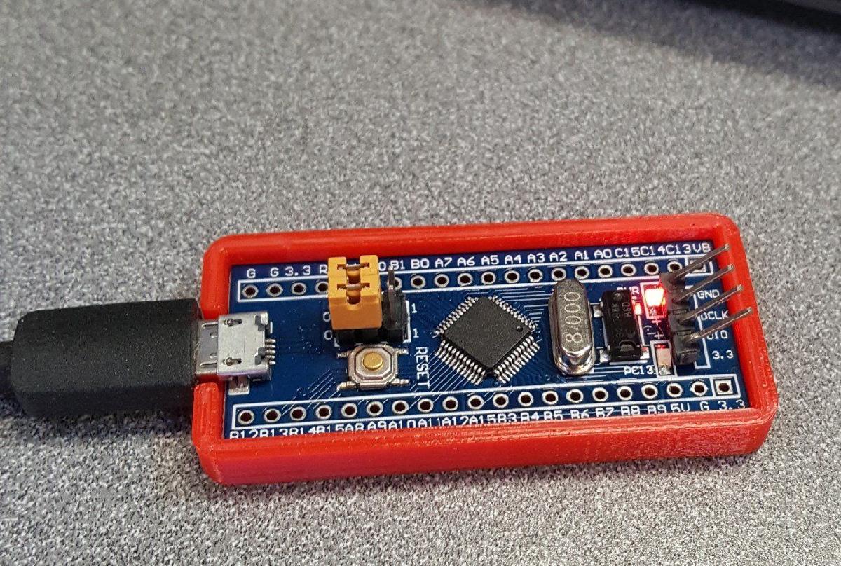 case da blue pill STM32 (programador blackmagic)